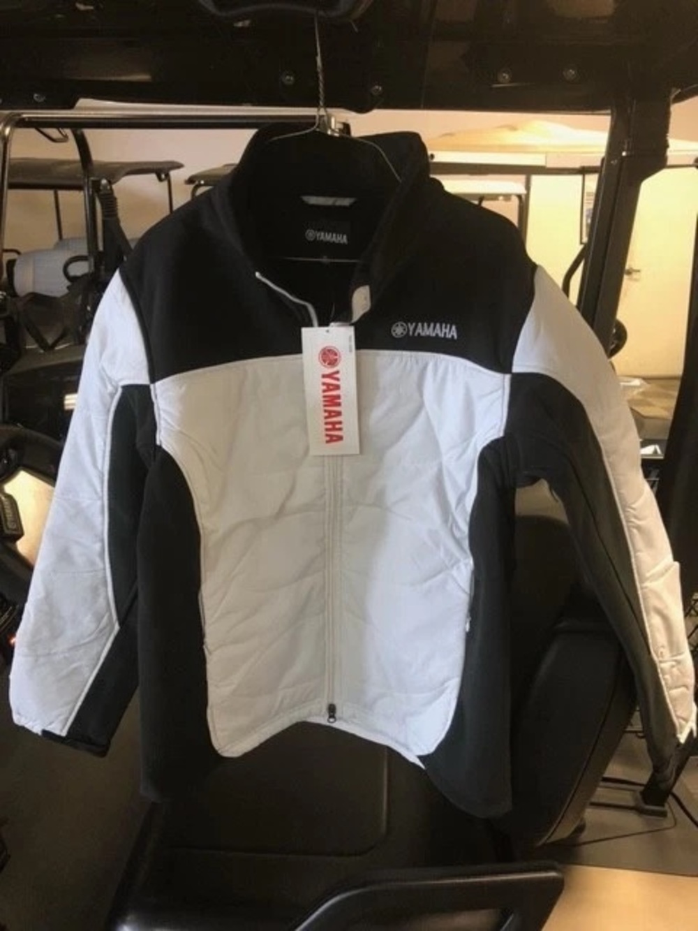 Yamaha Black and White Women’s (L or XL) Ski and Snow Jacket